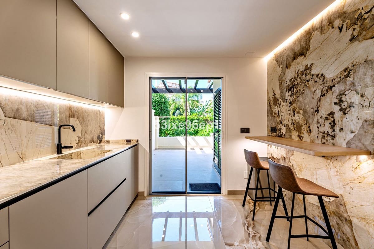 4 soveværelse Lejlighed til salg i Benahavis med garage - € 1.450.000 (Ref: 8551741)