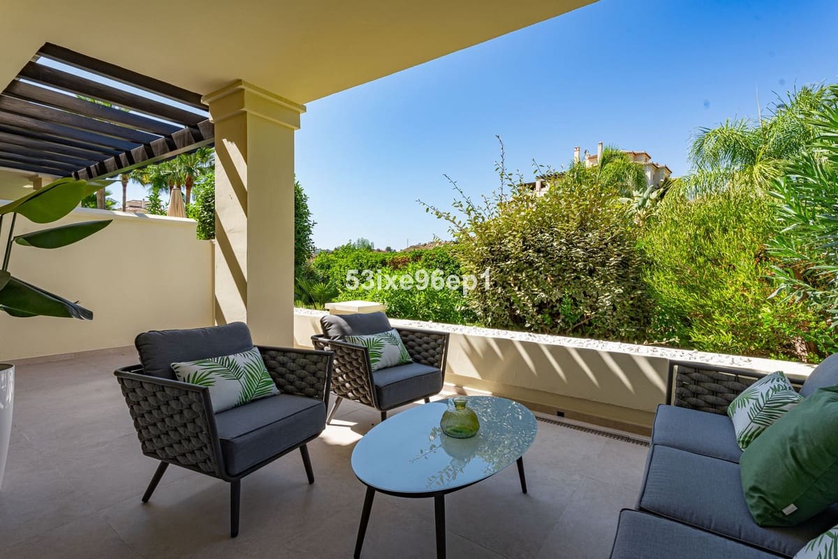 4 soveværelse Lejlighed til salg i Benahavis med garage - € 1.450.000 (Ref: 8551741)