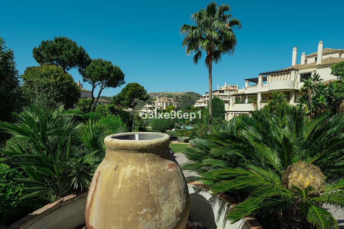 4 soveværelse Lejlighed til salg i Benahavis med garage - € 1.450.000 (Ref: 8551741)