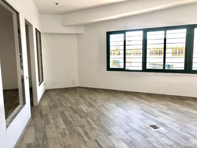 3 Zimmer Firma/Unternehmen zu vermieten in Nueva Andalucia, Marbella - 5.600 € (Ref: 8554041)