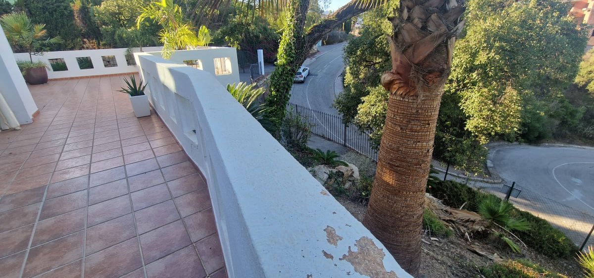 4 soverom Villa til leie i Marbella med garasje - € 5 500 (Ref: 8582043)