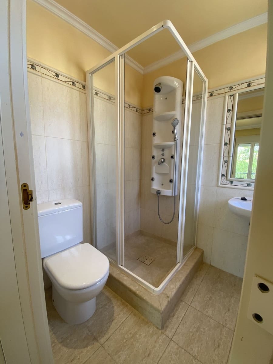 5 soveværelse Villa til leje i Marbella med garage - € 5.500 (Ref: 8603503)