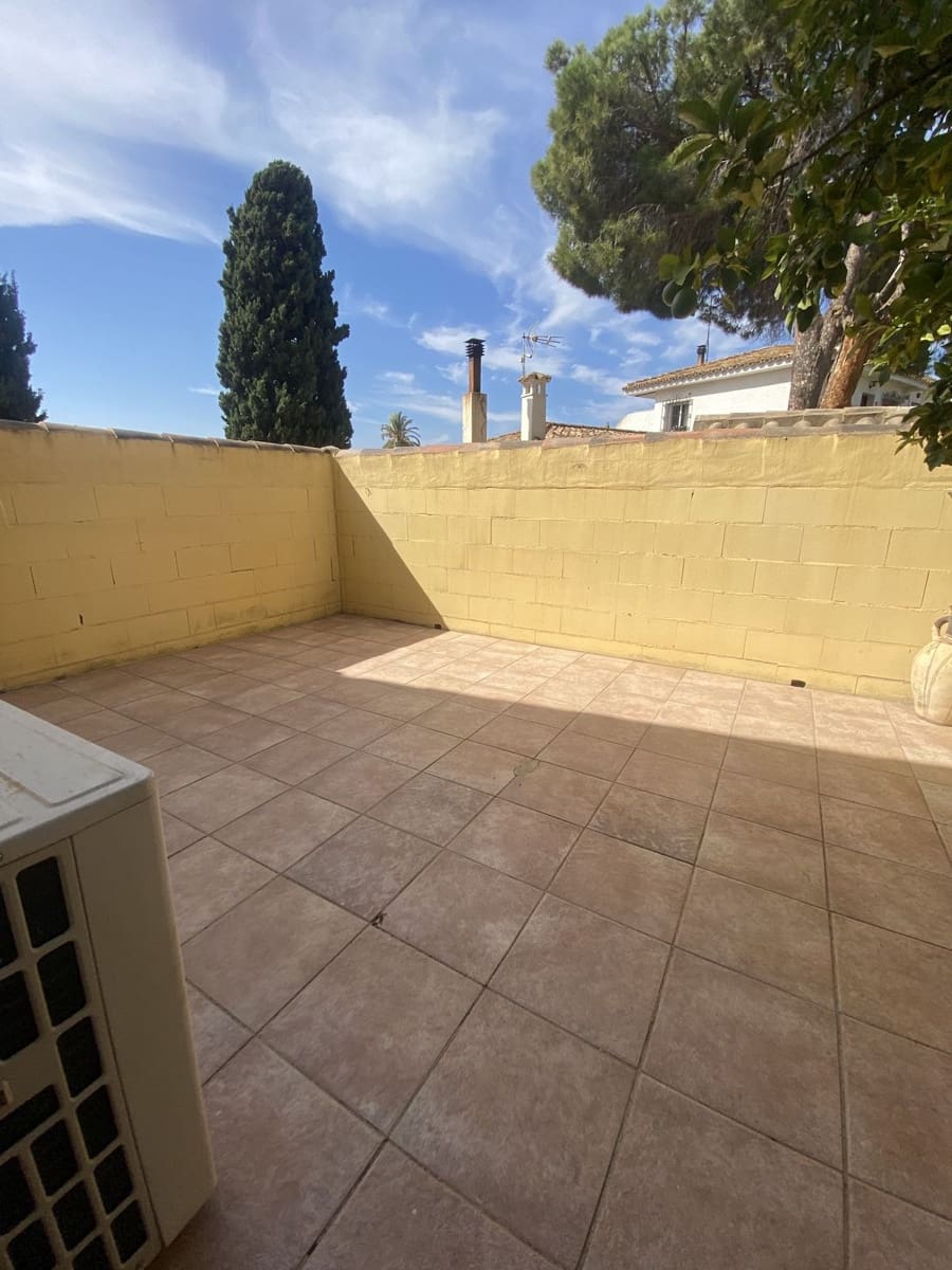 5 soveværelse Villa til leje i Marbella med garage - € 5.500 (Ref: 8603503)