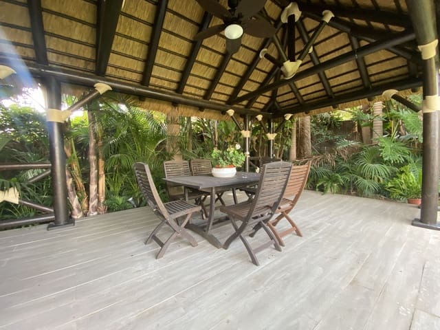 5 makuuhuone Huvila vuokrattavana paikassa Santa María, Marbella mukana 
autotalli - 7 000 € (Ref: 8610422)