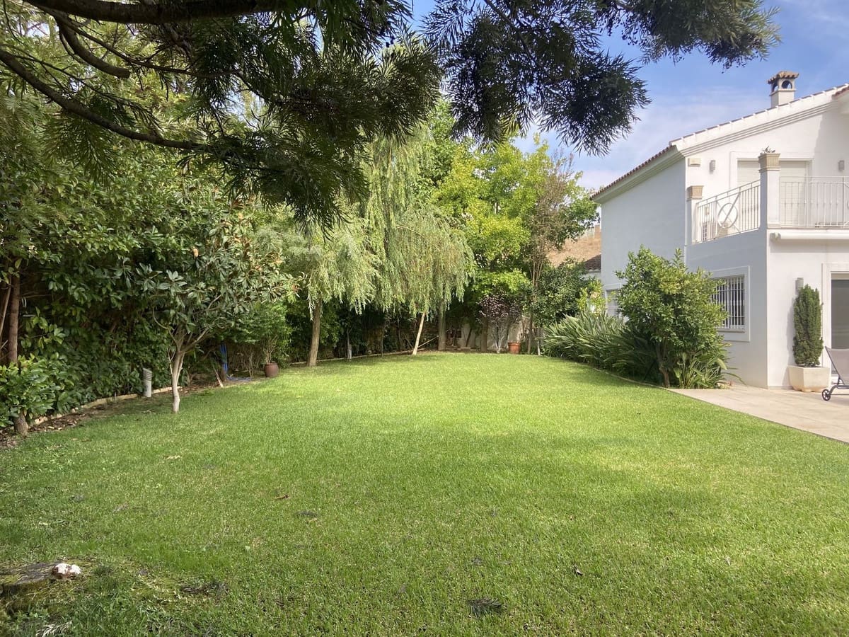 5 soveværelse Villa til leje i Marbella med garage - € 7.000 (Ref: 8610422)