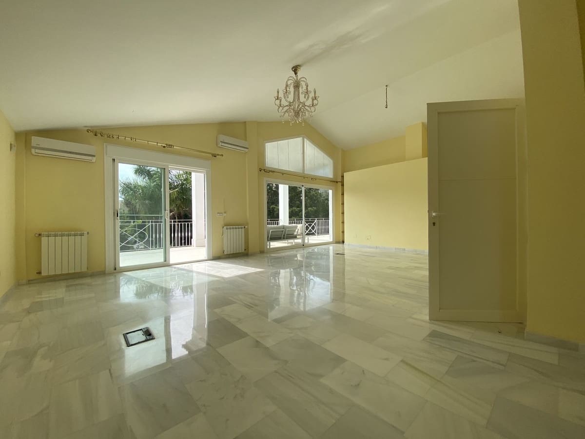 5 soveværelse Villa til leje i Marbella med garage - € 7.000 (Ref: 8610422)