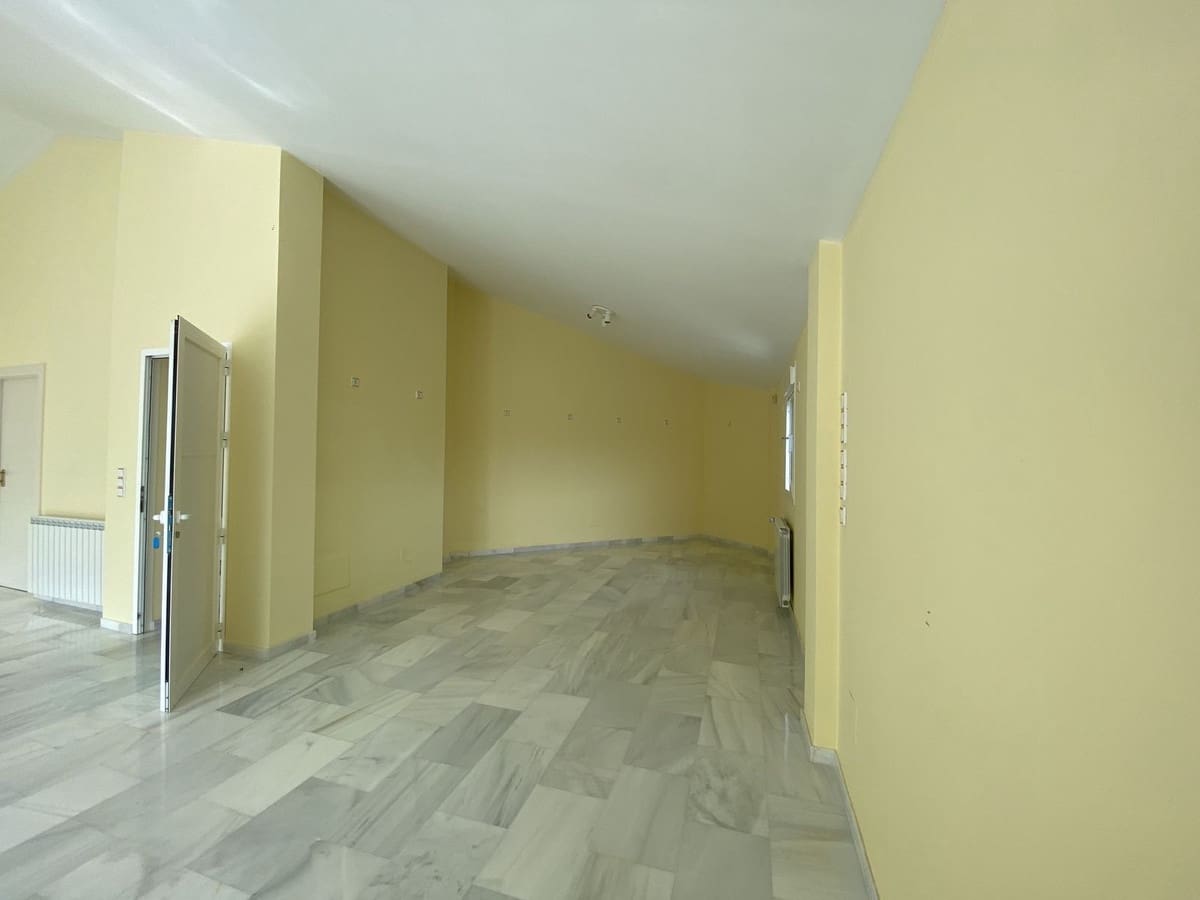 5 soveværelse Villa til leje i Marbella med garage - € 7.000 (Ref: 8610422)