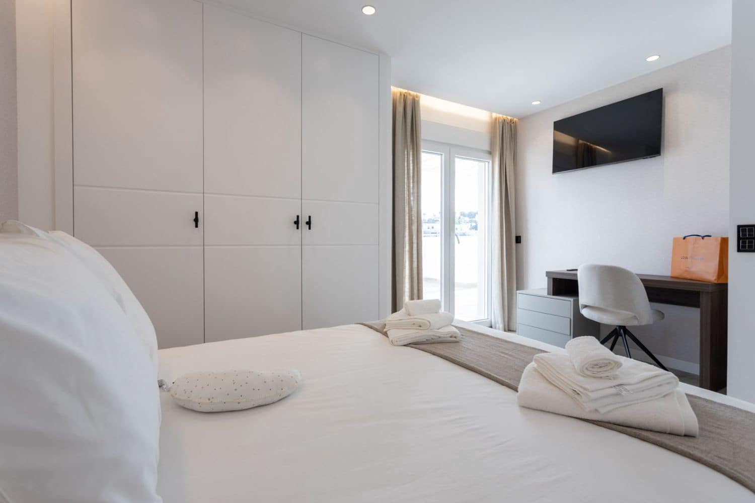 2 soveværelse Penthouse til leje i Marbella med garage - € 2.500 (Ref: 8665176)