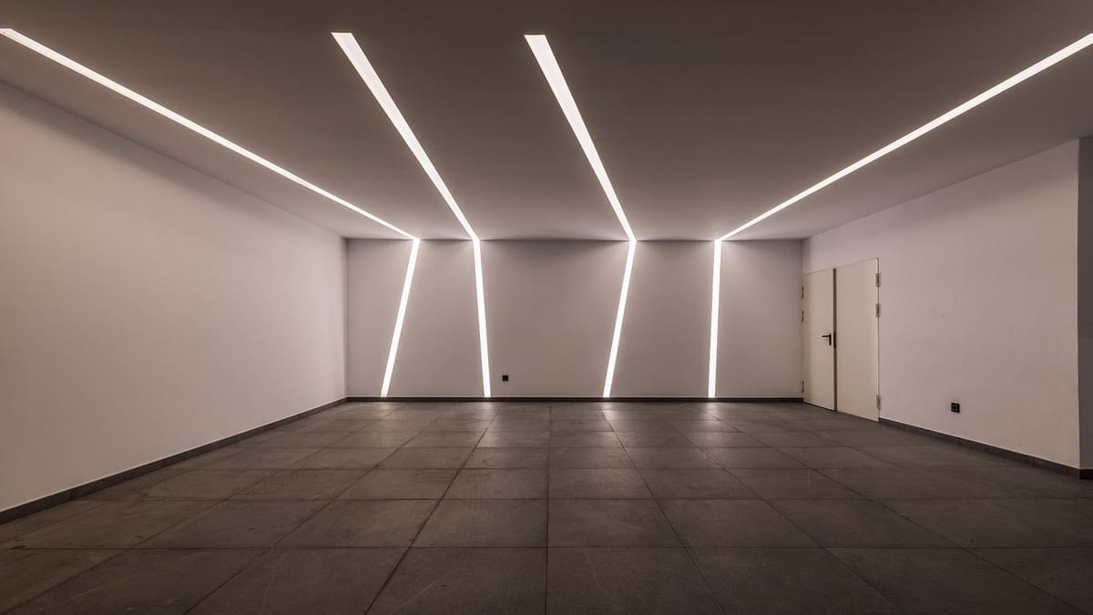 5 slaapkamer Villa te huur in Golden Mile met garage - € 17.000 (Ref: 8714554)