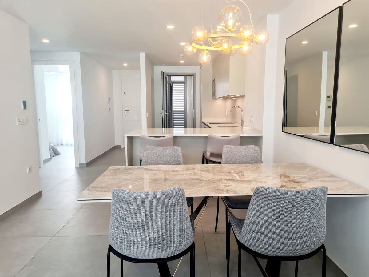 2 soveværelse Lejlighed til leje i Marbella med garage - € 3.200 (Ref: 8714556)