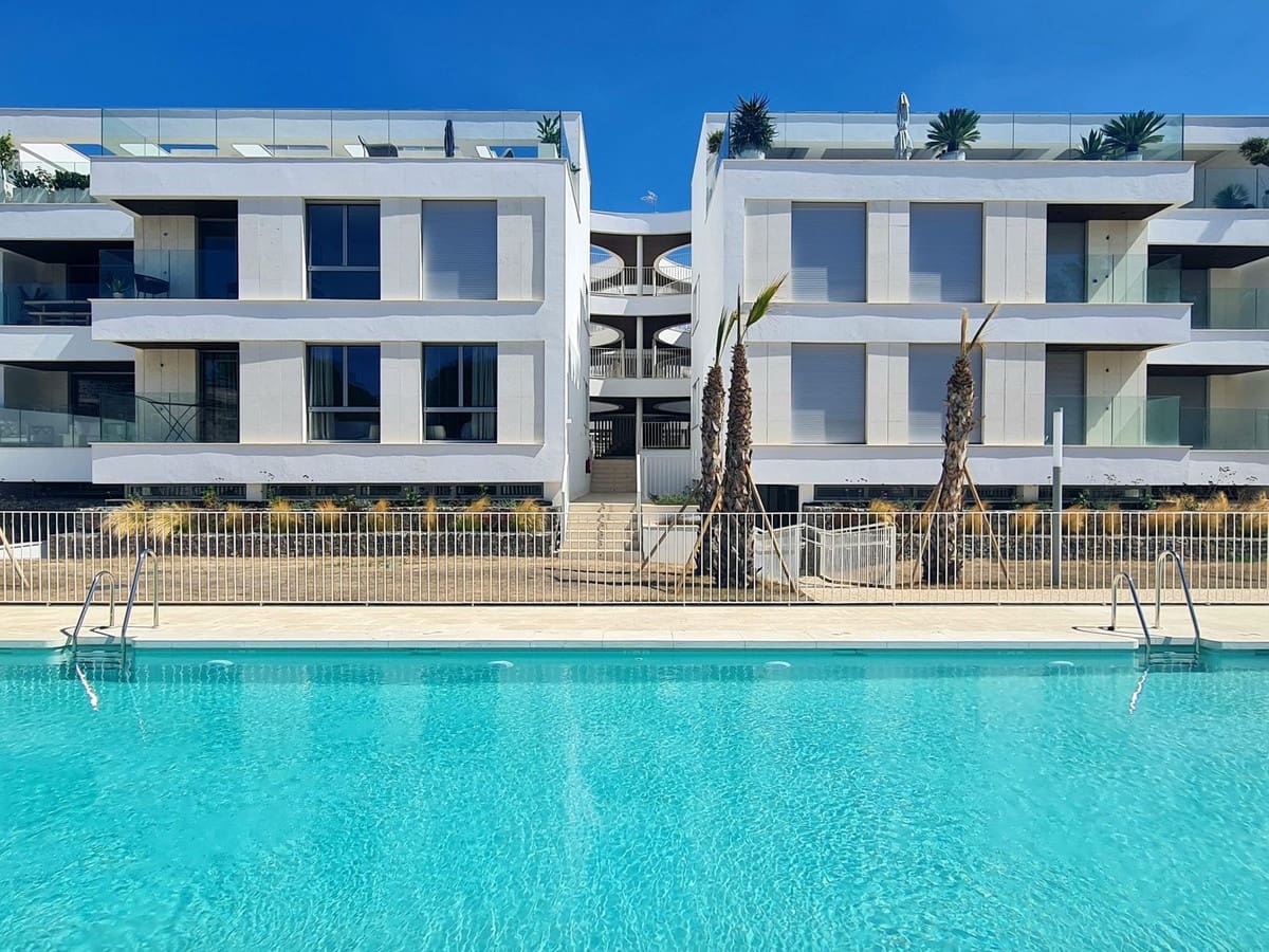 2 soveværelse Lejlighed til leje i Marbella med garage - € 3.200 (Ref: 8714556)