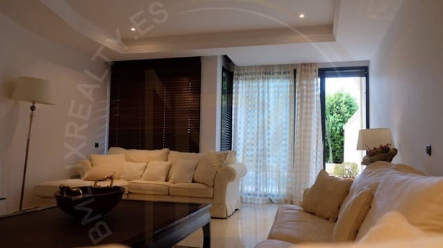 3 sypialnia Apartament do wynajęcia w Puerto Banus, Marbella - 12 000 € (Ref: 8743235)