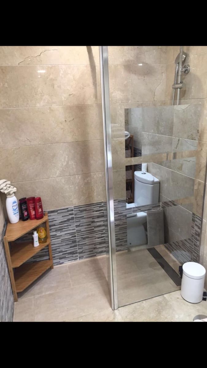 Appartement de 3 chambres à louer à Nueva Andalucia avec piscine garage - 2 400 € (Ref: 8759816)