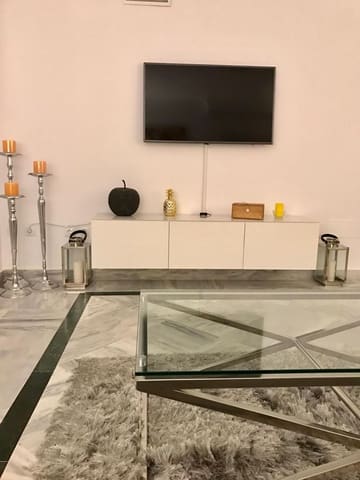 3 bedroom Apartment for rent in La Dama de Noche - La Alzambra, Marbella with pool garage - € 2,400 (Ref: 8759816)