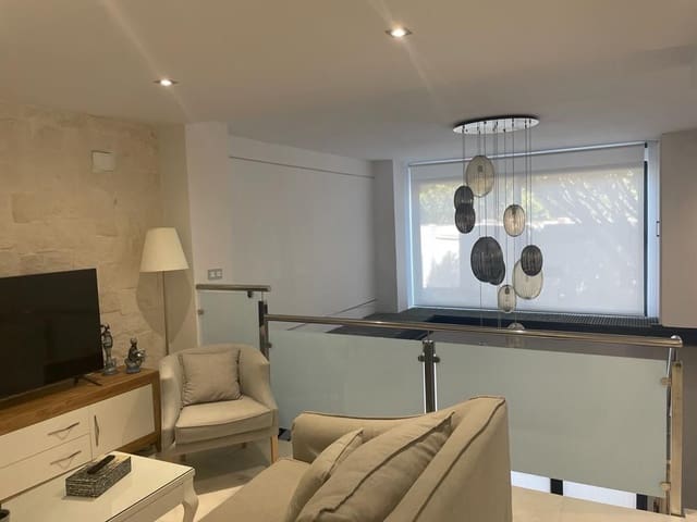 6 soverom Kommersiell til salgs i Los Jardines de Marbella - La Ermita, Marbella - € 525 000 (Ref: 8766711)