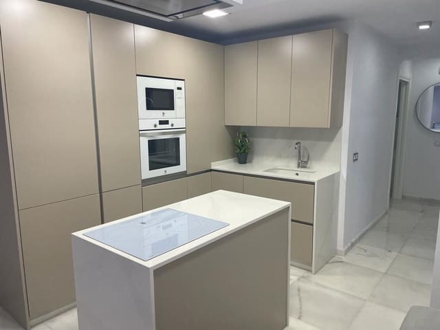 6 soverom Kommersiell til salgs i Los Jardines de Marbella - La Ermita, Marbella - € 525 000 (Ref: 8766711)