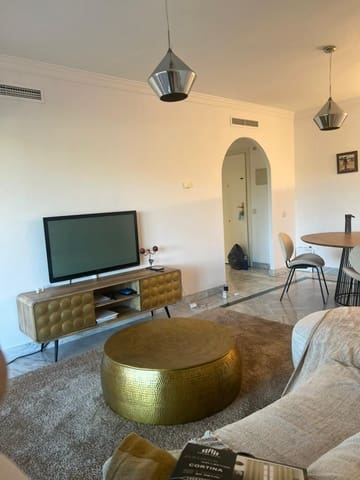 2 bedroom Apartment for rent in La Dama de Noche - La Alzambra, Marbella with garage - € 1,900 (Ref: 8786138)