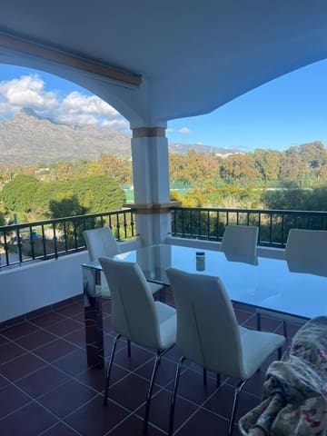 2 bedroom Apartment for rent in La Dama de Noche - La Alzambra, Marbella with garage - € 1,900 (Ref: 8786138)