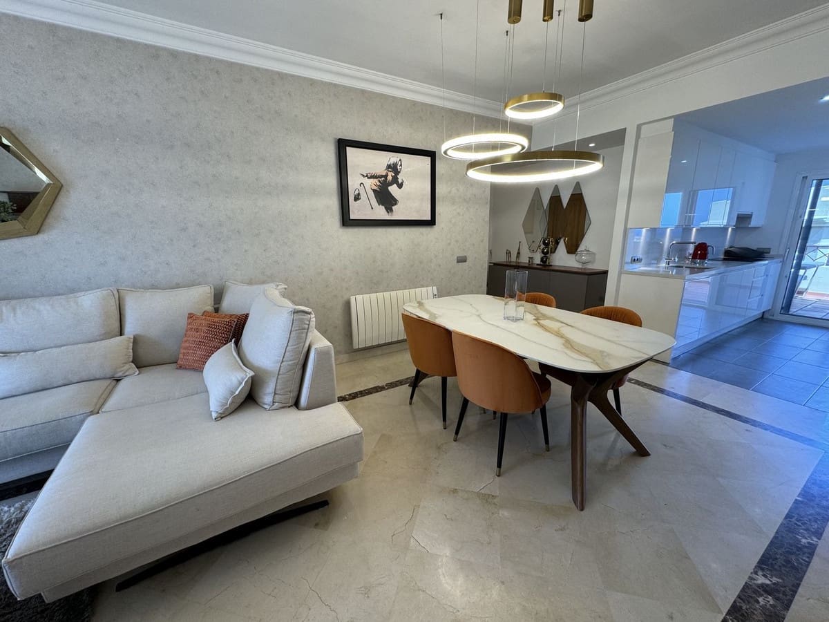 2 soveværelse Penthouse til leje i Los Flamingos - € 3.000 (Ref: 8821890)