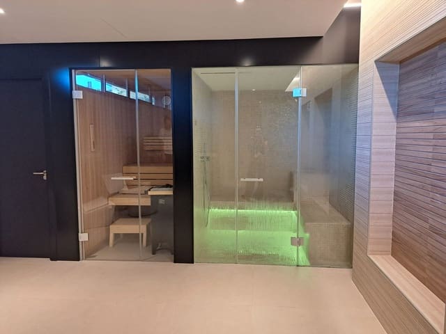 3 chambre Villa/Maison Mitoyenne à vendre à El Faro de Calaburra - Chaparral, Mijas - 690 000 € (Ref: 8860357)