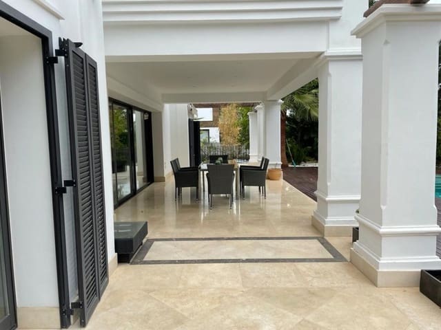 5 bedroom Villa for rent in Lomas De Marbella, Marbella with garage - € 14,000 (Ref: 8860359)