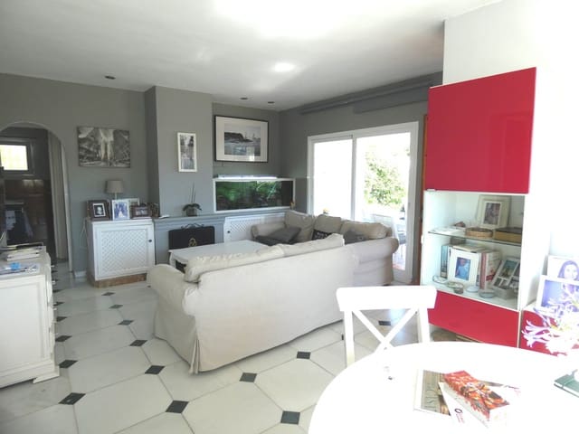 5 sypialnia Willa na sprzedaż w Nueva Alcántara, Marbella - 950 000 € (Ref: 8860363)