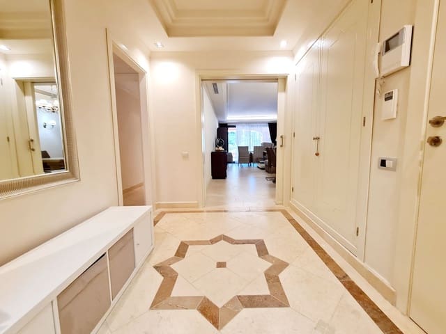 2 bedroom Apartment for rent in Guadalmina Baja, Marbella with garage - € 3,000 (Ref: 8869494)