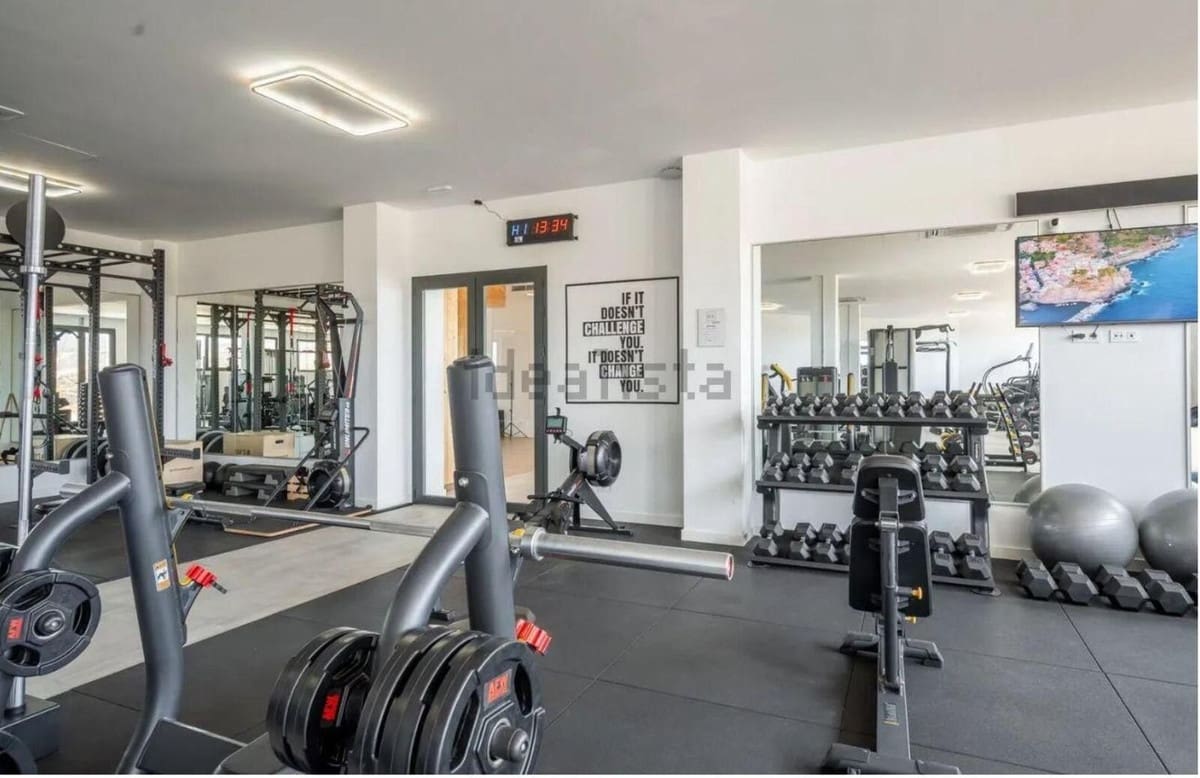 3 camera da letto Appartamento da affittare in El Paraiso con garage - 3.500 € (Rif: 8913706)