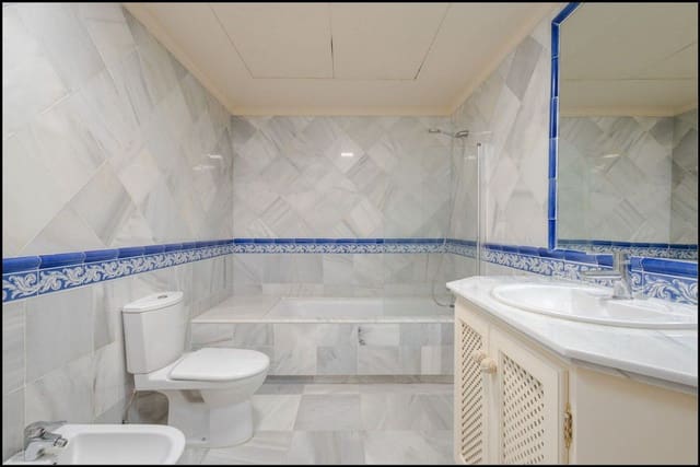 2 soveværelse Lejlighed til salg i Monte Halcones, Benahavís med garage - € 750.000 (Ref: 8960401)