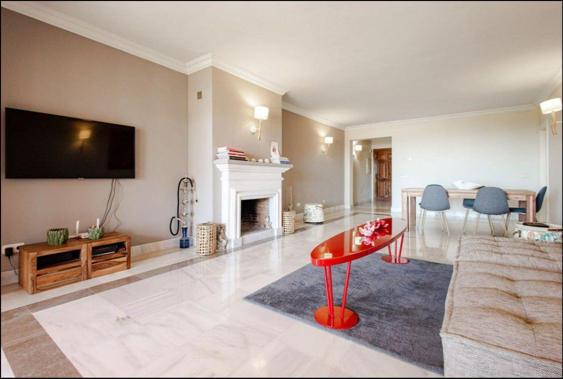 Appartement de 2 chambres à louer à Monte Halcones avec garage - 2 400 € (Ref: 8960403)