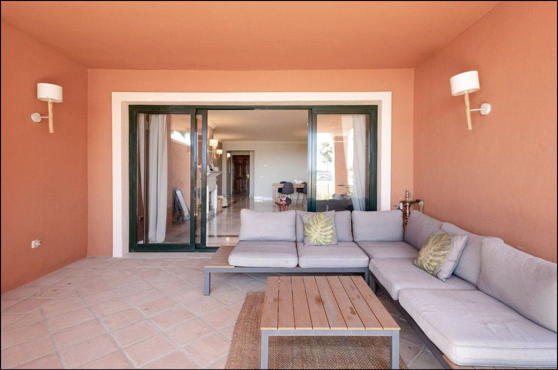 Appartement de 2 chambres à louer à Monte Halcones avec garage - 2 400 € (Ref: 8960403)