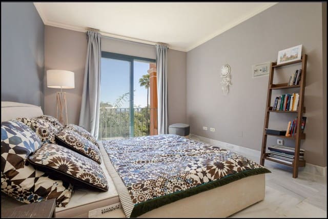 2 bedroom Apartment for rent in Monte Halcones, Benahavís with garage - € 2,400 (Ref: 8960403)