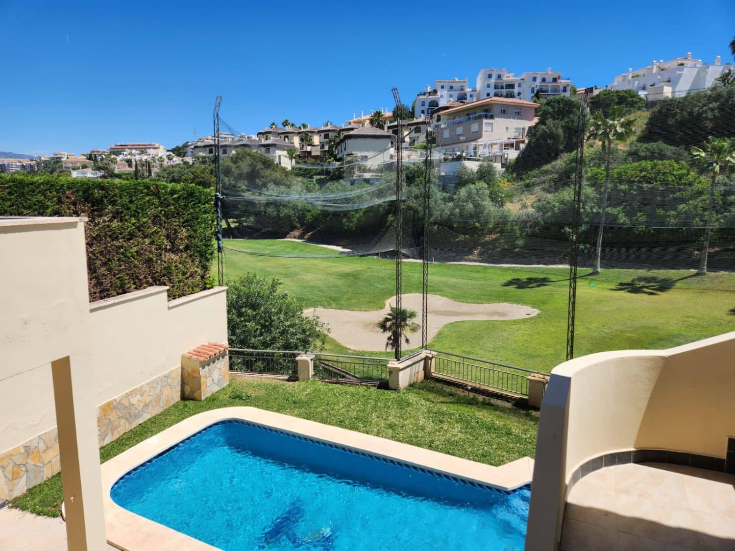 3 soverom Villa til leie i Riviera del Sol med garasje - € 3 600 (Ref: 8960405)