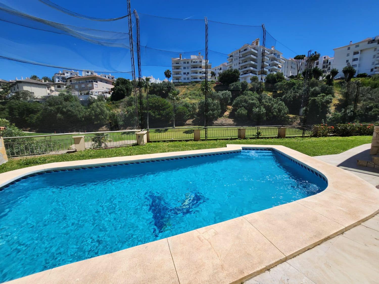 3 soverom Villa til leie i Riviera del Sol med garasje - € 3 600 (Ref: 8960405)