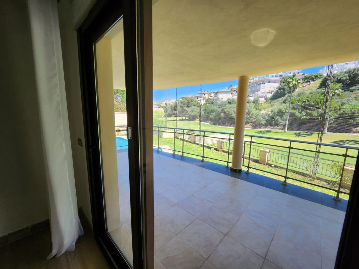 3 soverom Villa til leie i Riviera del Sol med garasje - € 3 600 (Ref: 8960405)