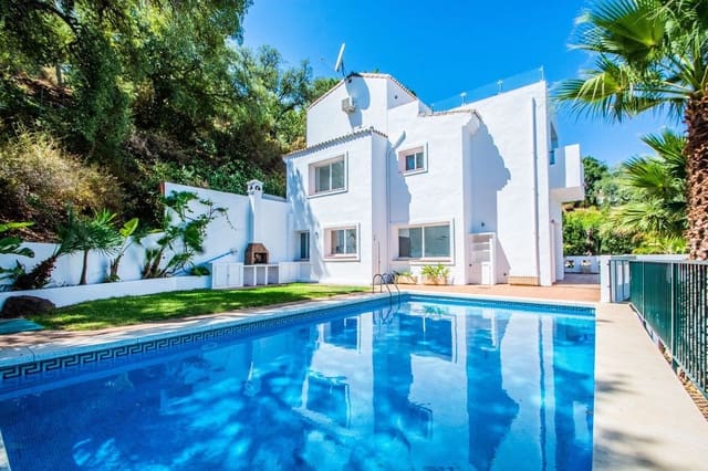 4 sypialnia Willa na sprzedaż w Marbella z garażem - 875 000 € (Ref: 8982725)