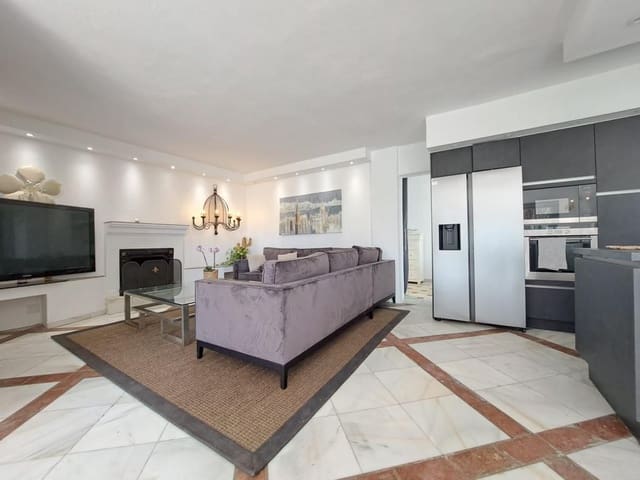 5 sovrum Villa att hyra i El Velerín, Estepona - 5 500 € (Ref: 8982728)