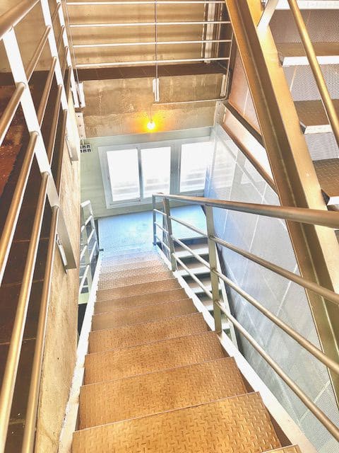 2 Zimmer Firma/Unternehmen zu vermieten in Nueva Andalucia mit Garage - 4.850 € (Ref: 9001565)