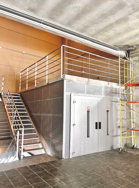 2 Zimmer Firma/Unternehmen zu vermieten in Nueva Andalucia mit Garage - 4.850 € (Ref: 9001565)