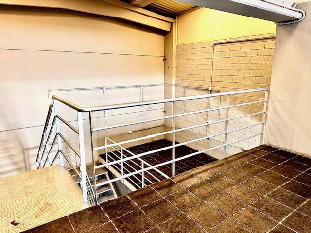 2 Zimmer Firma/Unternehmen zu vermieten in Nueva Andalucia, Marbella mit Garage - 4.850 € (Ref: 9001565)