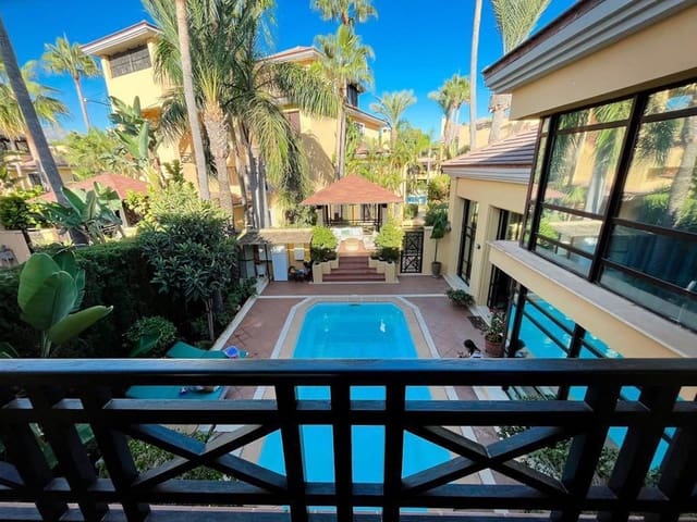 3 soverom Villa til leie i Puerto Banus, Marbella med garasje - € 6 500 (Ref: 9012509)