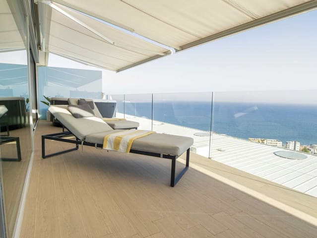 3 soverom Penthouse til salgs i El Higuerón, Fuengirola med garasje - € 1 290 000 (Ref: 9012512)