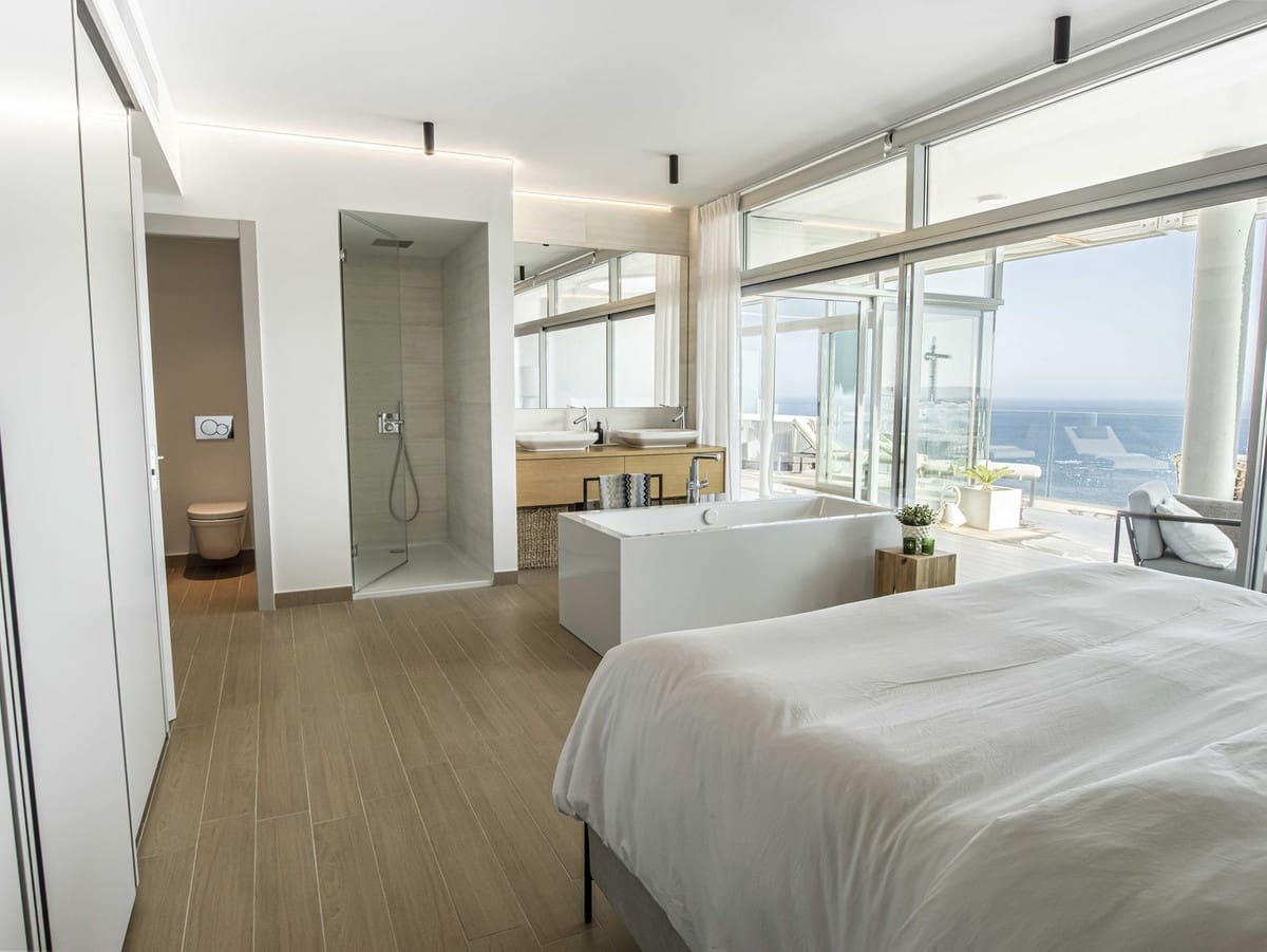 3 soverom Penthouse til salgs i Fuengirola med garasje - € 1 290 000 (Ref: 9012512)