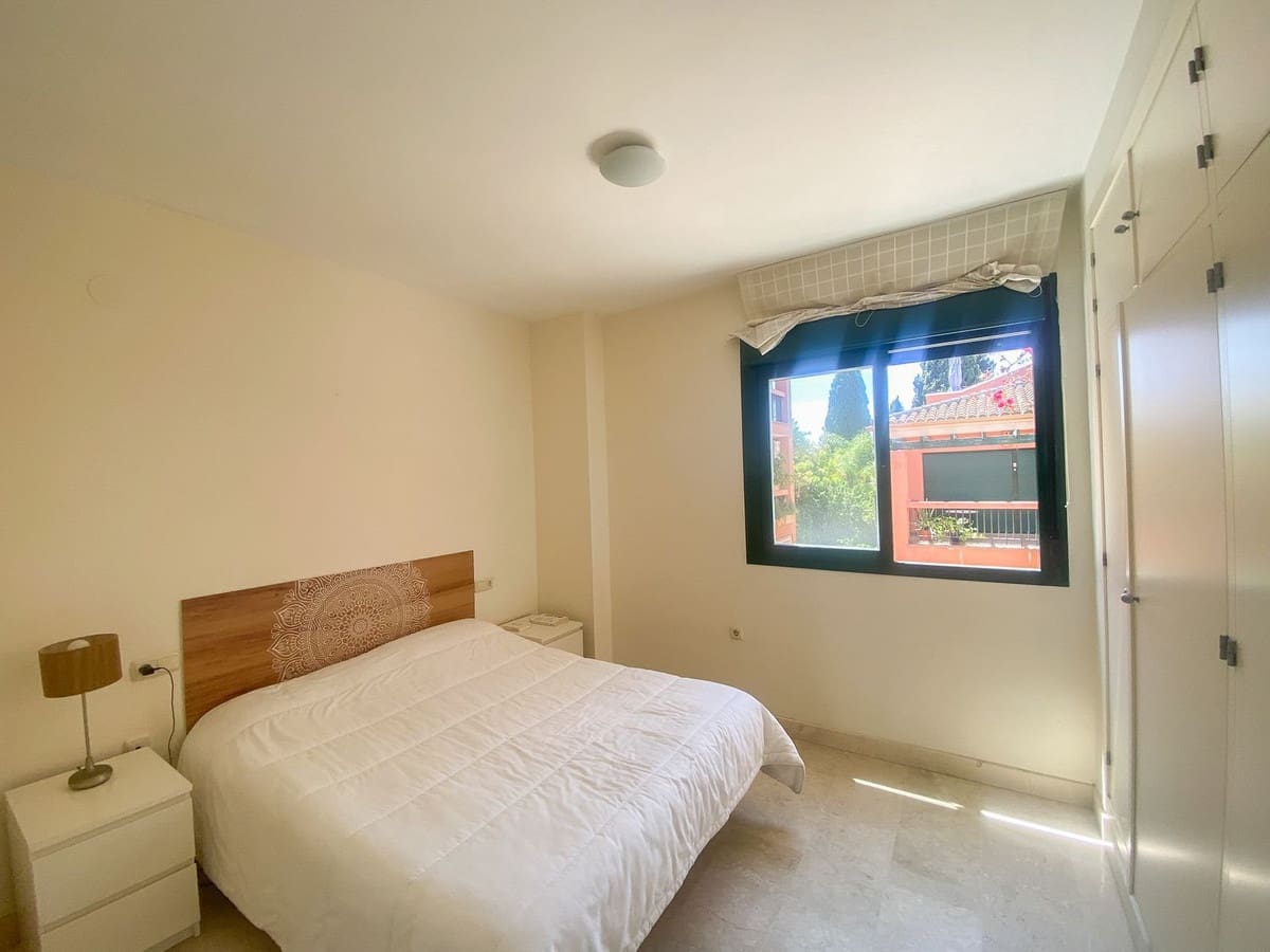 2 soverom Leilighet til salgs i Marbella med garasje - € 389 000 (Ref: 9078504)