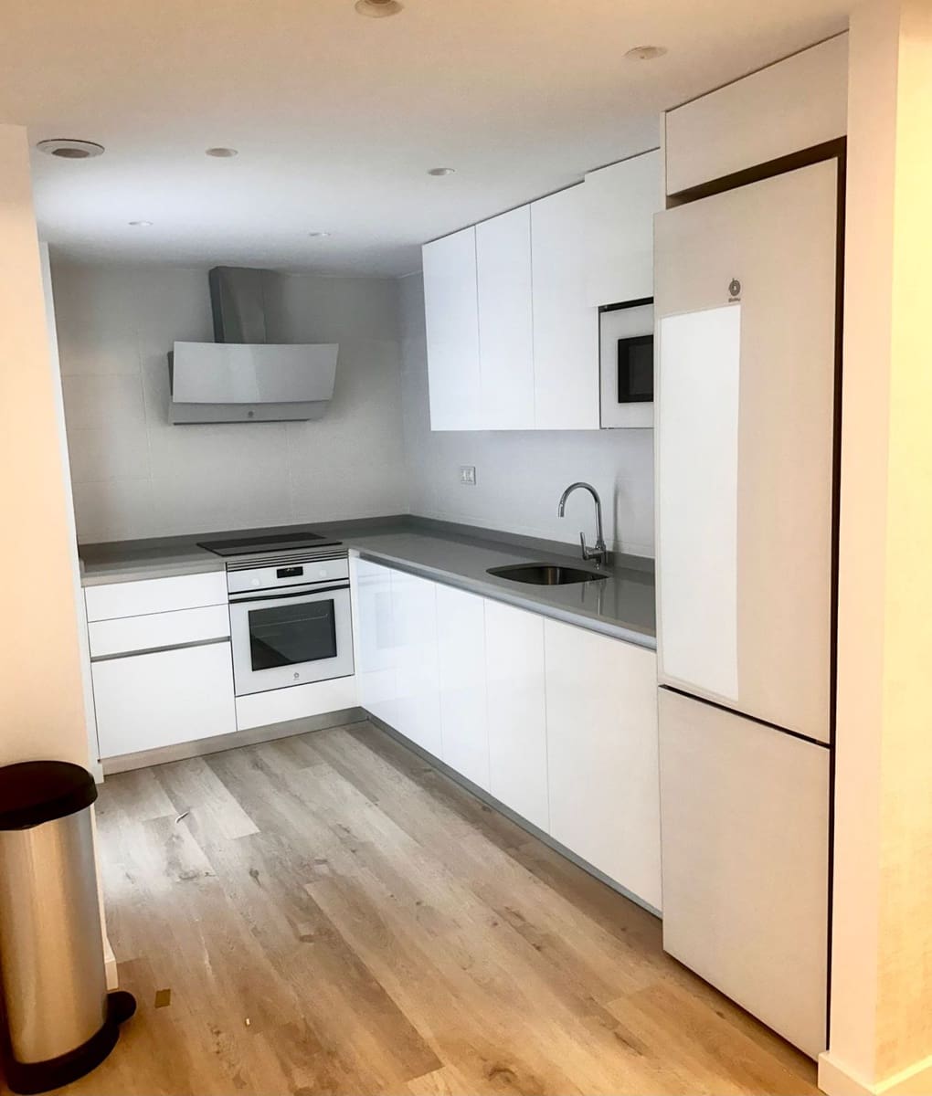 4 soverom Penthouse til salgs i Marbella med garasje - € 1 690 000 (Ref: 9132807)