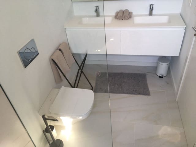 3 slaapkamer Rijtjeshuis te huur in La Dama de Noche - La Alzambra, Marbella - € 3.200 (Ref: 9145798)