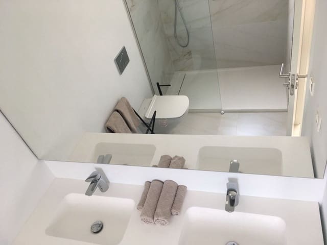 3 slaapkamer Rijtjeshuis te huur in La Dama de Noche - La Alzambra, Marbella - € 3.200 (Ref: 9145798)