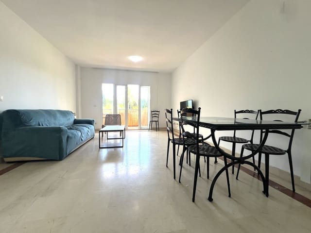 2 makuuhuone Huoneisto myytävänä paikassa Nueva Andalucia, Marbella mukana 
autotalli - 365 000 € (Ref: 9170060)