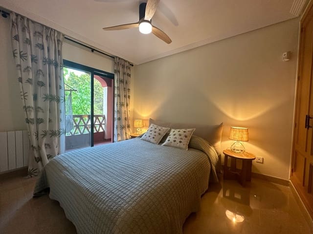 4 quarto Moradia em Banda para arrendar em Lomas De Marbella, Marbella com garagem - 4 000 € (Ref: 9170061)