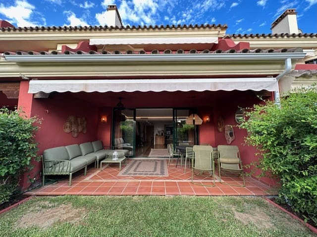 4 slaapkamer Rijtjeshuis te huur in Lomas De Marbella, Marbella met garage - € 5.000 (Ref: 9170061)